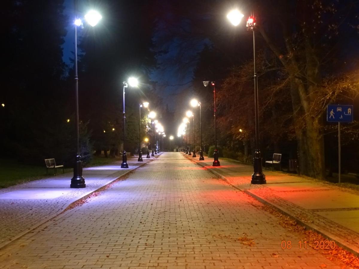 Rezydencja Zapiecek ชเวียราโดว์-สโดรยจ์ ภายนอก รูปภาพ